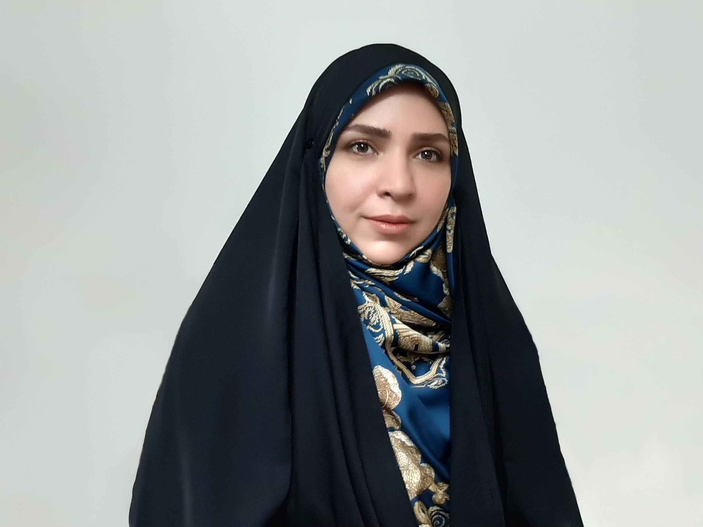 آزاده کاوه، مشاور طب سنتی